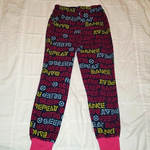 Girls Two Piece Pajamas - Picture 6 of 7